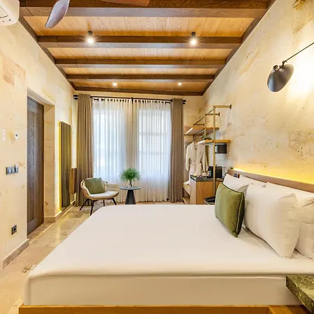 Mare Cappadocia Adults Only מלון